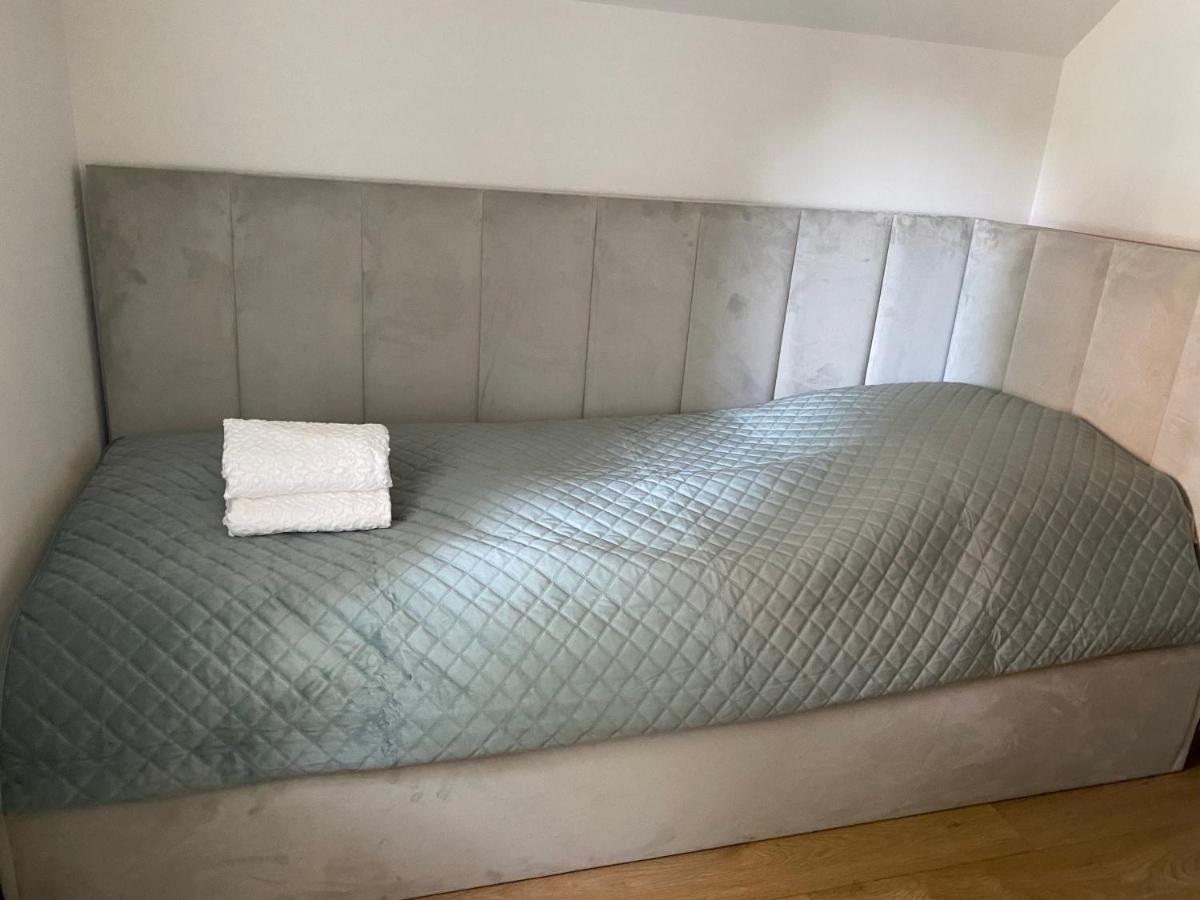 Apartamenty Przy Parku Szwedzkim Szczawno-Zdroj Exterior foto